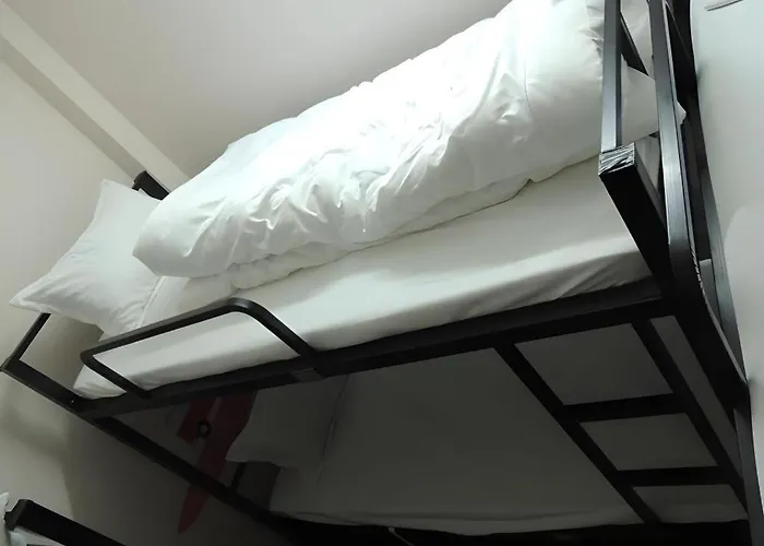 Hostel Happy Ha Long